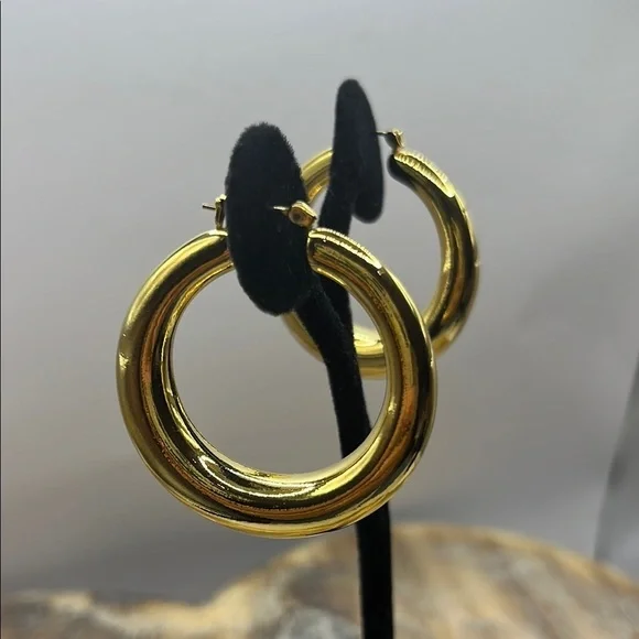 Sleek Gold Hoop Earrings with Modern Design 1 1/2” Round. Gold Tone Earrings - Picture 4 of 10